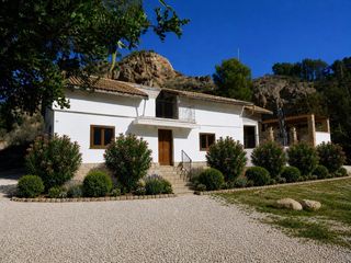 Casa  La maraneta. Chalet en el campo