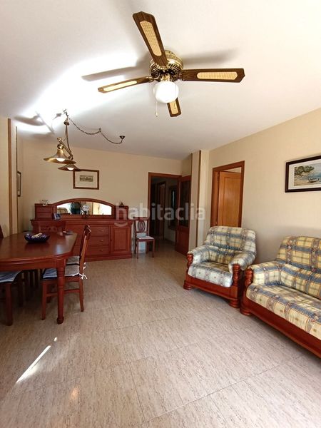 Foto 3716a865-56c9-4fe6-8af7-fef2ad557bab. Apartament amb piscina a Playa Poniente Benidorm