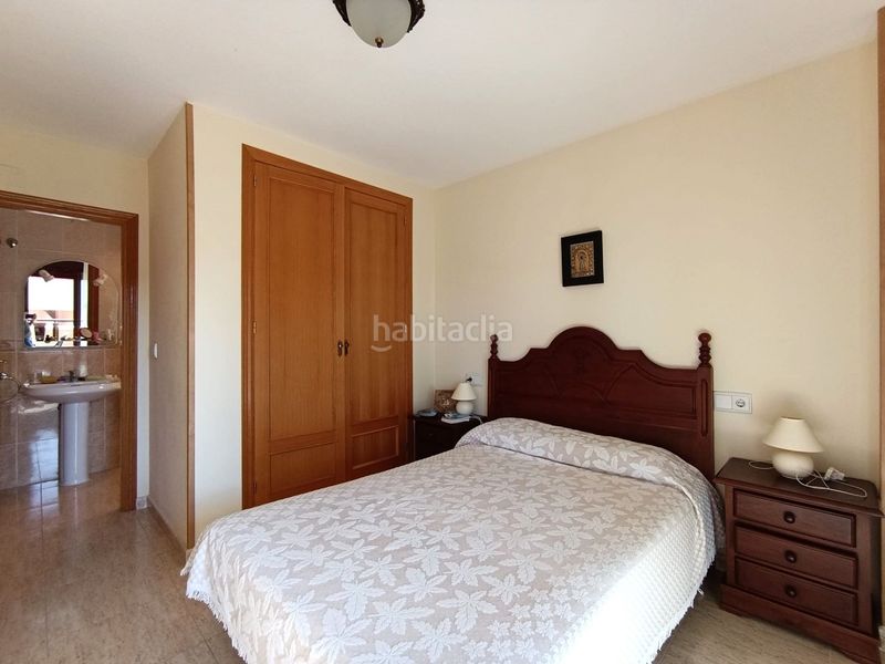 Foto d8068fac-868c-45e8-84fc-2ebf02cd9e9f. Apartament amb piscina a Playa Poniente Benidorm