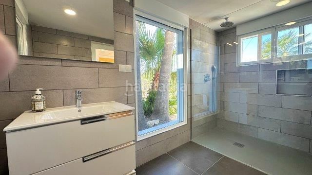 Foto 1e799aa8-9ce3-4f97-9c20-9743908d9c52. Chalet villa de lujo en L´Albir Alfàs del Pi (l´)