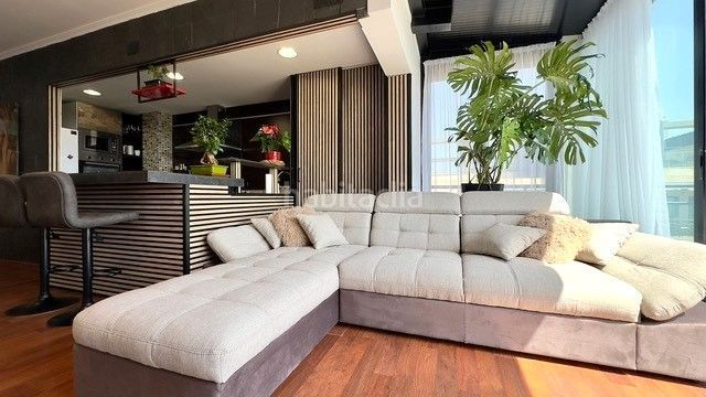 Foto 44544bb1-dc1e-4585-9b21-388c73f64615. Àtic amb piscina a Poble Nou-Montiboli Vila Joiosa (la)