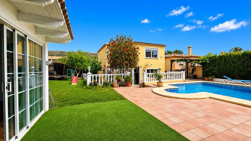 Foto de8c9a7c-575d-43a4-8412-67d994f37dab. Casa amb piscina a Montebello - Nou Espai Nucia (la)