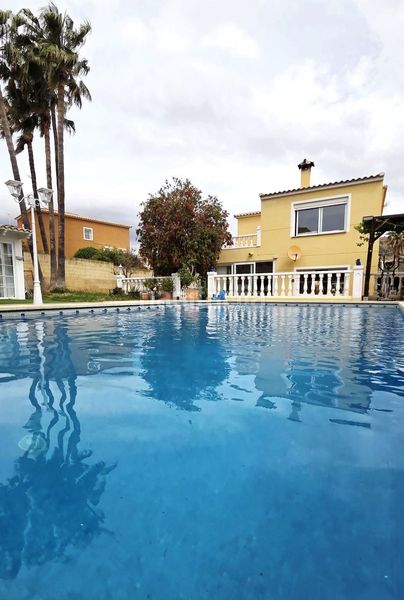 Foto df0804c1-b58a-4c85-999f-09b61a3d7e33. Casa amb piscina a Montebello - Nou Espai Nucia (la)