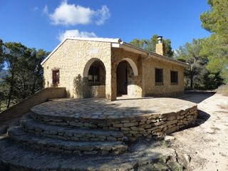 Casa en Torre de les Maçanes (la). Bonita finca rústica