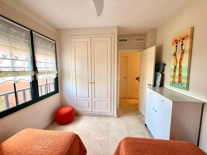 Foto 29d275d8-4f3a-43a6-940e-51f148d23830. Apartament amb piscina a Golf Bahía Finestrat