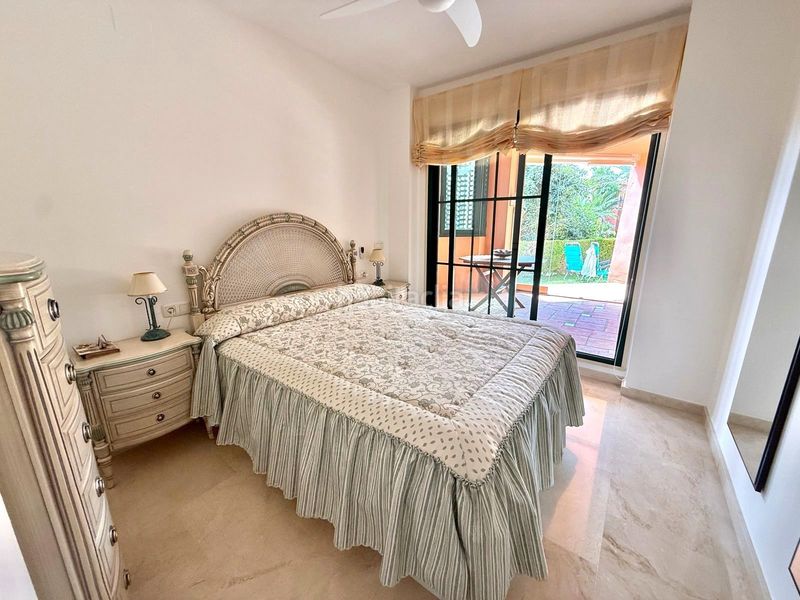Foto b2dd2ca7-aab8-44eb-932b-a163053a462b. Apartament amb piscina a Golf Bahía Finestrat