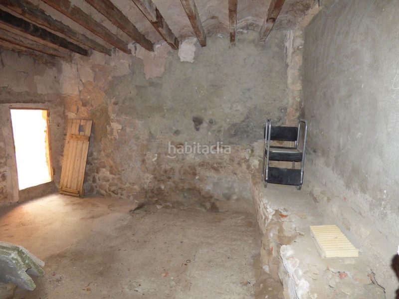 Foto f638d2be-0d9a-4e6f-9e61-f372b7e0e36f. Masia a Relleu