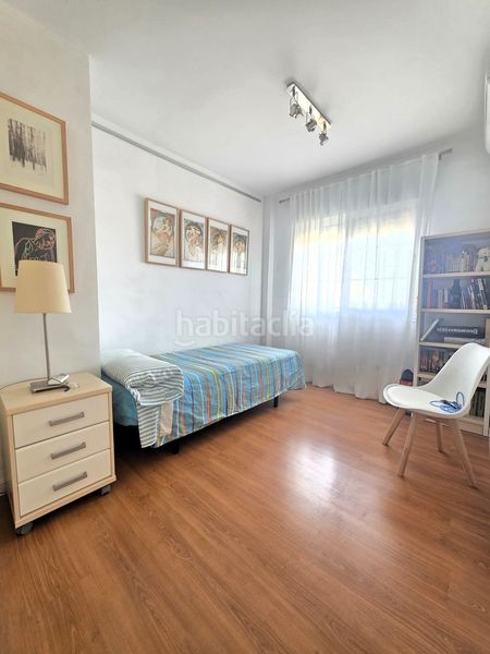 Foto d1f534dc-a9d3-4f64-8b6b-2c08e7a57067. Casa amb piscina a Coloma Nucia (la)