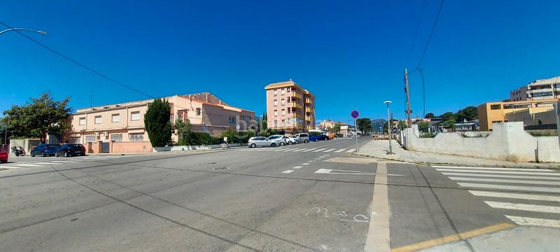 Foto 4f616fed-01e2-43a3-bb45-cbf583e13df5. Estudi amb piscina a Passeig Marítim Miami Platja