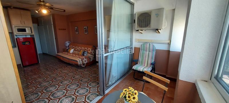 Foto 53c2b746-bd0d-4b4f-ae4c-9d9aa6154a8d. Estudi amb piscina a Passeig Marítim Miami Platja