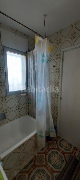 Foto ad53abf5-f390-4d56-a497-6669bf505618. Estudi amb piscina a Passeig Marítim Miami Platja