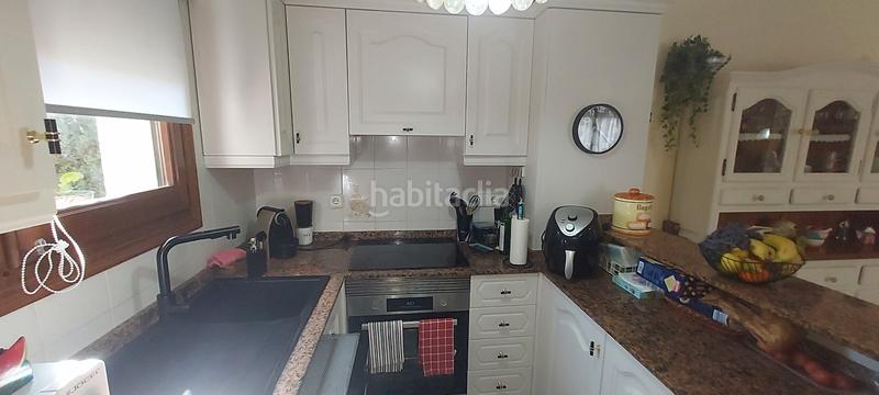 Foto 202d9d64-29e5-4361-b5d1-9bd3bfe5d6fe. Casa aparellada amb xemeneia piscina a El Casalot Mont-roig del Camp