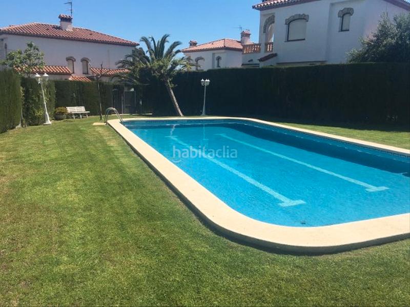 Foto 25a3e09a-1c1d-45f7-9a82-1dc44133ba6a. Casa aparellada amb xemeneia piscina a El Casalot Mont-roig del Camp