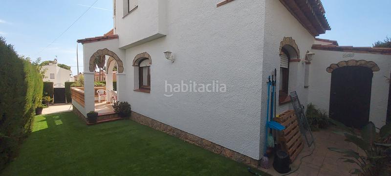 Foto fc86b7a7-bd82-4da5-af63-6072b9a8842e. Casa aparellada amb xemeneia piscina a El Casalot Mont-roig del Camp