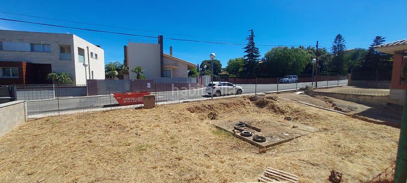 Foto 41b64165-288c-4a68-9661-644e93ed0803. Terreny residencial a carrer llevant 9 a Riudoms