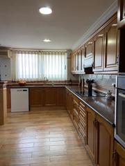 Semi detached house  Carrer de maria cases