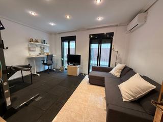 Appartement  Plaça del pla. Primer piso en el pla
