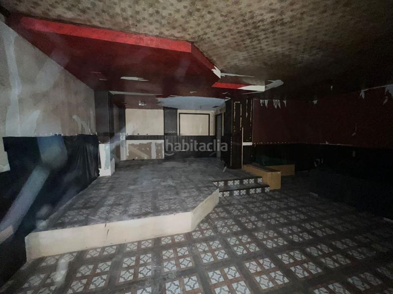 Foto 48181d8a-6e39-41ca-99ae-e8c7c9268f76. Locale commerciale in Onda