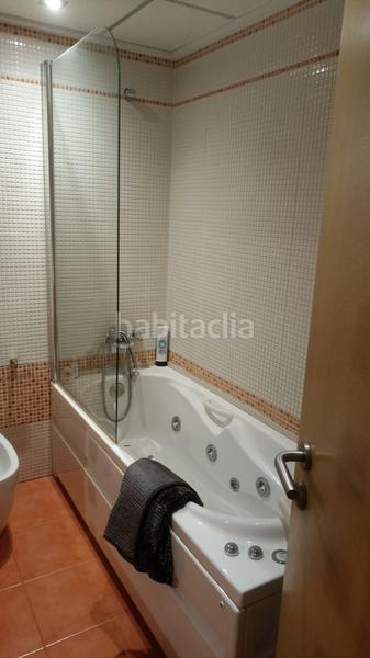 Foto 021ba687-01d4-4cf4-87d9-2d5d7d7cb09a. Maison jumelée dans Onda