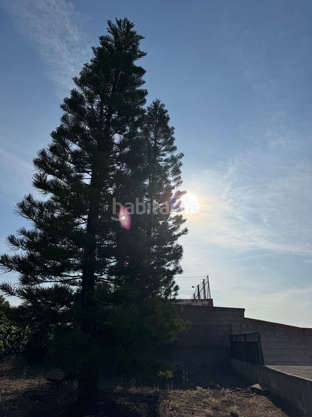 Foto 25978c8b-087f-4fd7-be6e-0498f1c9a4a9. Masia amb piscina a Onda