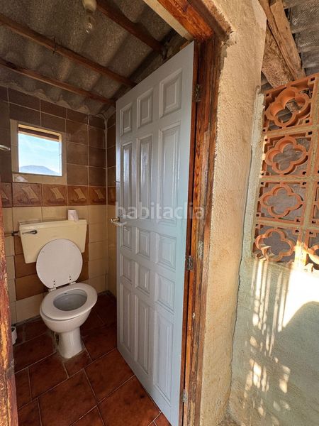 Foto c6b584e7-4a20-455d-9c44-e54898579bb5. Masia amb piscina a Onda