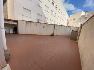 Pis a Onda. Se alquila piso en onda  calle nápoles