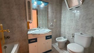 Pis a Onda. Luminoso piso de 3 dormitorios y 2 baños en onda por 130.000