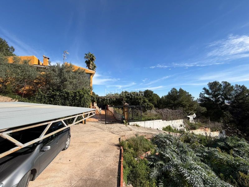 Foto f988df24-12fd-44e2-8c31-1e88ac94a662. Masia amb piscina a Onda