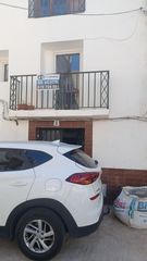 Masia a Cirat. Casa en cirat