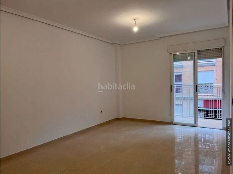 Foto c9a0f0b8-2e1d-45a1-8096-0329ae7cd4a1. Pis amb calefacció a Onda