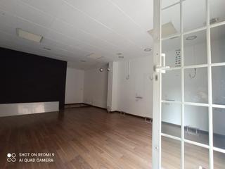 Local commercial à Sant Andreu de la Barca. Local comercial en venta o en alquiler