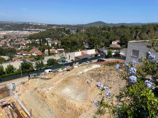 Terrain résidentiel à Sant Andreu de la Barca. Parcela urbanizable en la colonia!