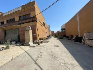 Bâtiment à usage industriel  Carrer torre bovera. Nave industrial en venta! 1.520m  oportunidad única