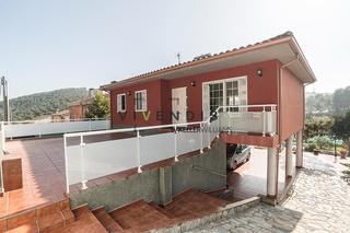Casa a Canyelles. Haz realidad tu sueo! la casa perfecta te espera