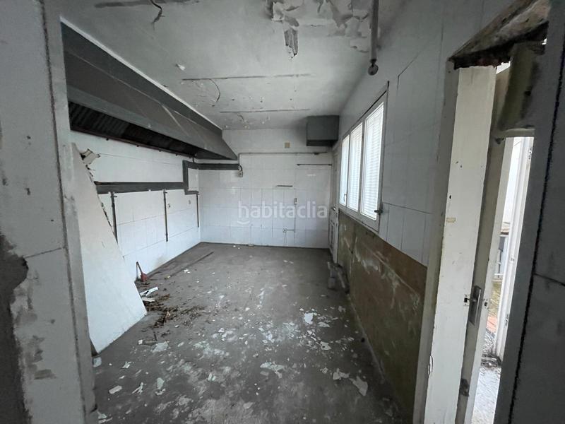 Foto a0a560d7-c99f-46b0-8c30-60c0574c55a3. Geschäftsraum in Mercat Rubí