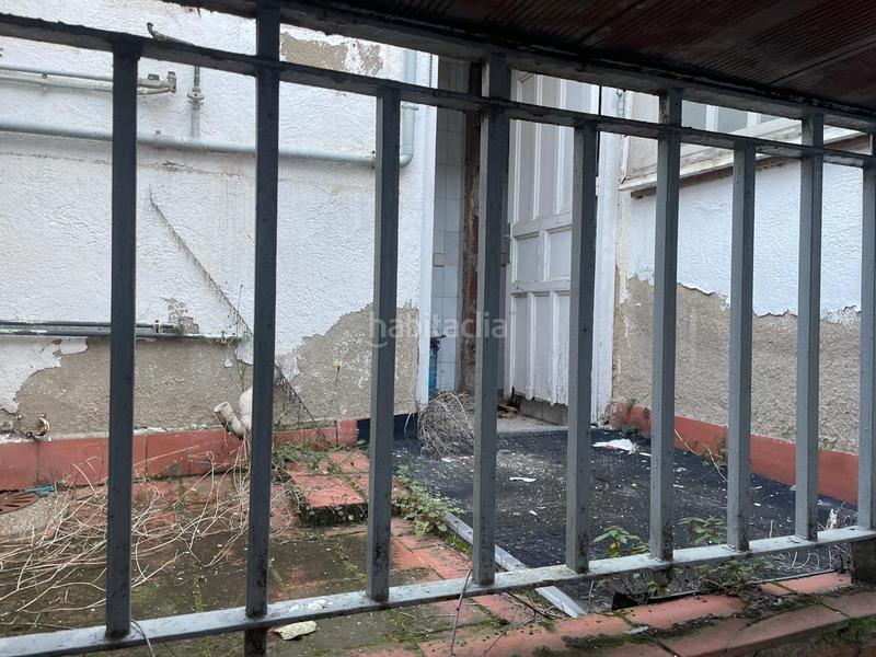 Foto f3572a38-0790-49b2-bf00-91a13dfb1202. Geschäftsraum in Mercat Rubí