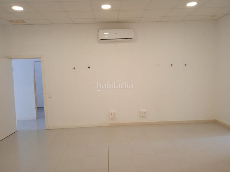 Foto 8346d736-1221-4c84-82a8-5343d3056a7d. Affitto locale commerciale in Sant Andreu de la Barca