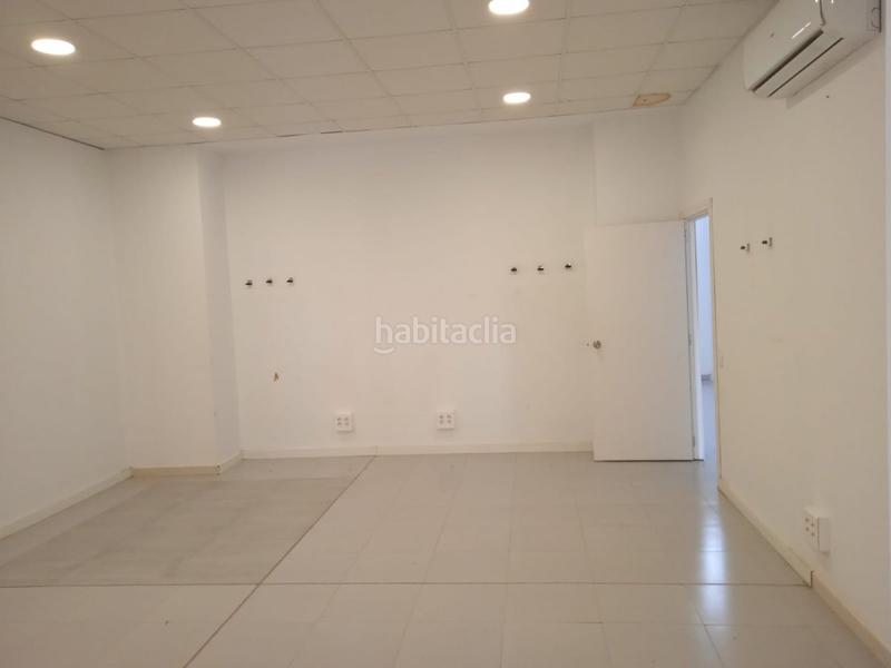 Foto ec6fbf0f-0579-4ce6-8a21-ffd71db9f526. Affitto locale commerciale in Sant Andreu de la Barca