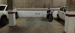 Parking voiture à Sant Andreu de la Barca. Se busca dueño para un parking estrella en la ciudad!