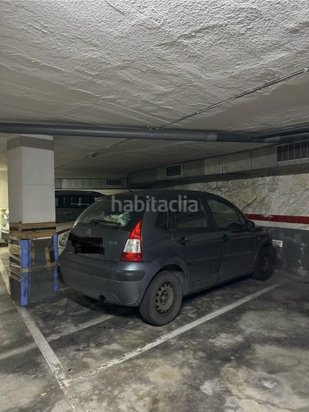 Foto 4c95f5f5-a13d-400f-997f-44c105adfb91. Aparcament cotxe a Sant Andreu de la Barca
