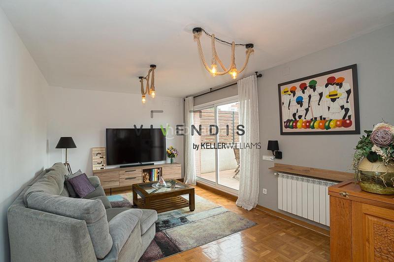 Foto 4b98f8a3-0f49-4b7e-b81c-51caf53ce0c6. Casa amb calefacció aparcament a Piera