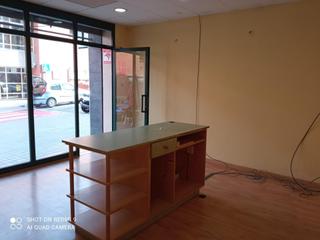 Lloguer Local Comercial a Sentmenat. Alquiler local comercial zona centro