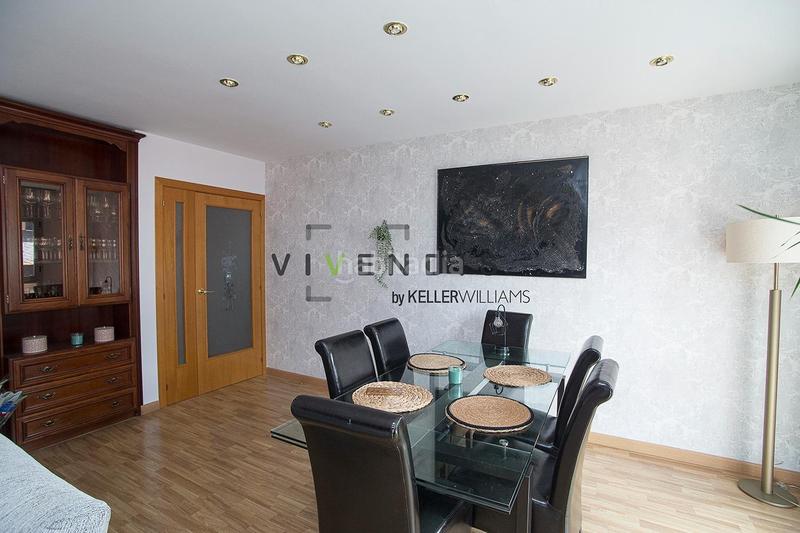 Foto 76a568c0-7fa2-434d-b647-8a7d0365cbc4. Piso vivir bien empieza aquí piso listo para entrar, te está esperando!! en Corbera de Llobregat
