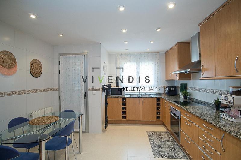 Foto bbbd44df-e714-46a5-8ee6-e8e436e5857b. Piso vivir bien empieza aquí piso listo para entrar, te está esperando!! en Corbera de Llobregat