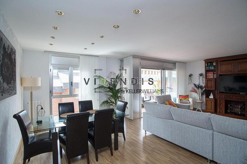 Foto d706e201-aff9-455b-adbf-f6c5463db4a6. Piso vivir bien empieza aquí piso listo para entrar, te está esperando!! en Corbera de Llobregat