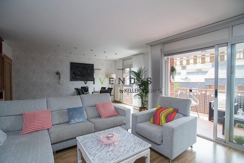 Foto d9963e21-1548-435f-a056-f49f3788184d. Piso vivir bien empieza aquí piso listo para entrar, te está esperando!! en Corbera de Llobregat