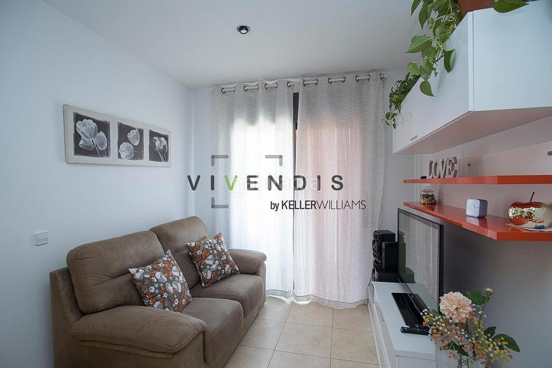 Foto 0f8ffe37-d886-45c4-9151-2094623c1d69. Piso el piso perfecto en el vendrell ideal para tu nueva aventura! en Vendrell (El)