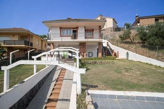 Maison à Abrera
