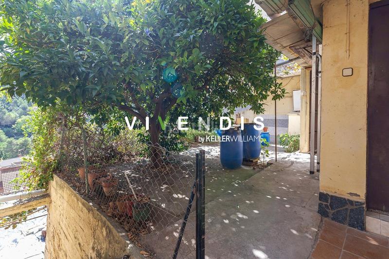 Foto 379b1b37-cb49-4347-be24-c68c08acce2b. Terreny residencial a Vallirana