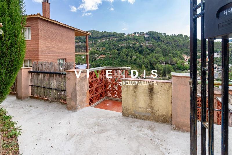 Foto dacf8302-1d20-4fda-937c-64e06833fcab. Terreny residencial a Vallirana